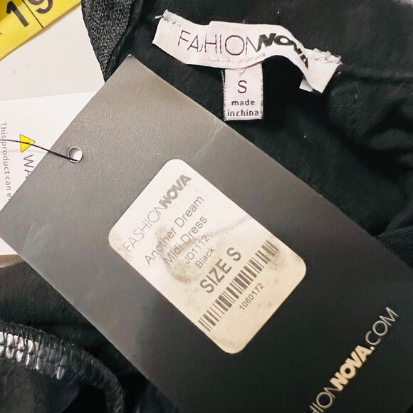 Fashion Nova Another Dream Mock Neck Suede Dress Size S Small NWT Black - Picture 5 of 10